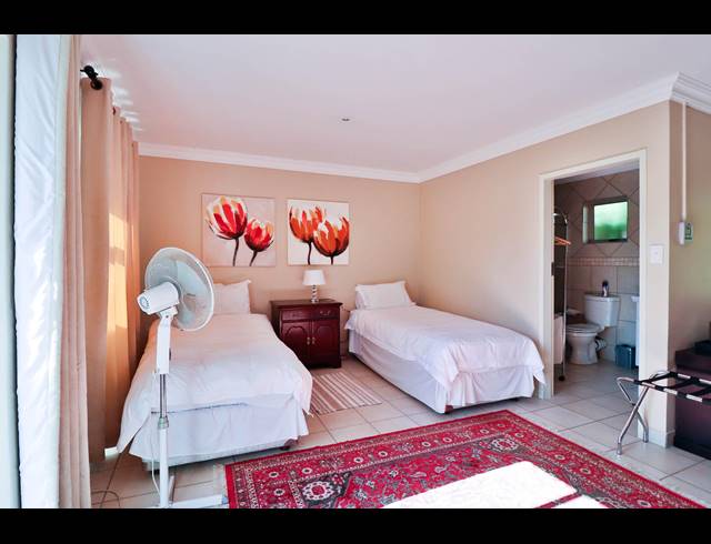 2 BEDROOM HOUSE SOLD IN PRETORIUSPARK